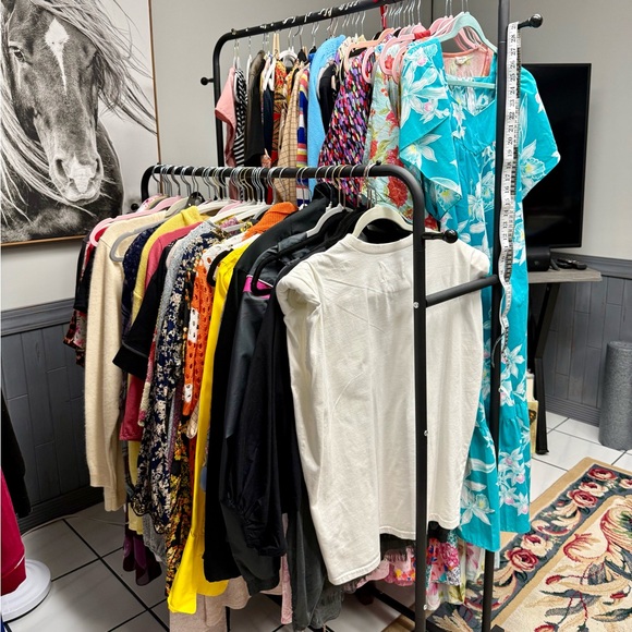 Spring Summer 2026 Collection Preview at @lisaosnow - Picture 14 of 16